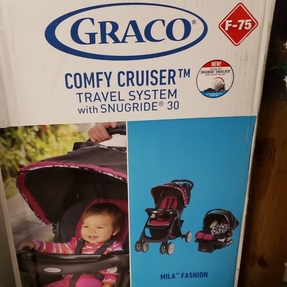 Car seat & Stroller (Click Connect)